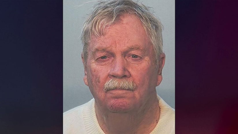 ‘I have no reason why’: 79-year-old man allegedly shot wife, told neighbor to dial 911