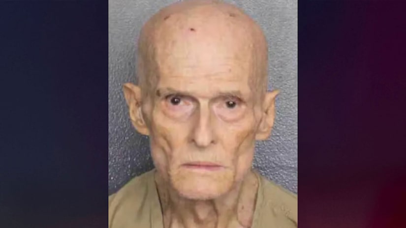 ‘Jump rope for me, baby doll’: Elderly Florida man in G-string arrested for indecent exposure