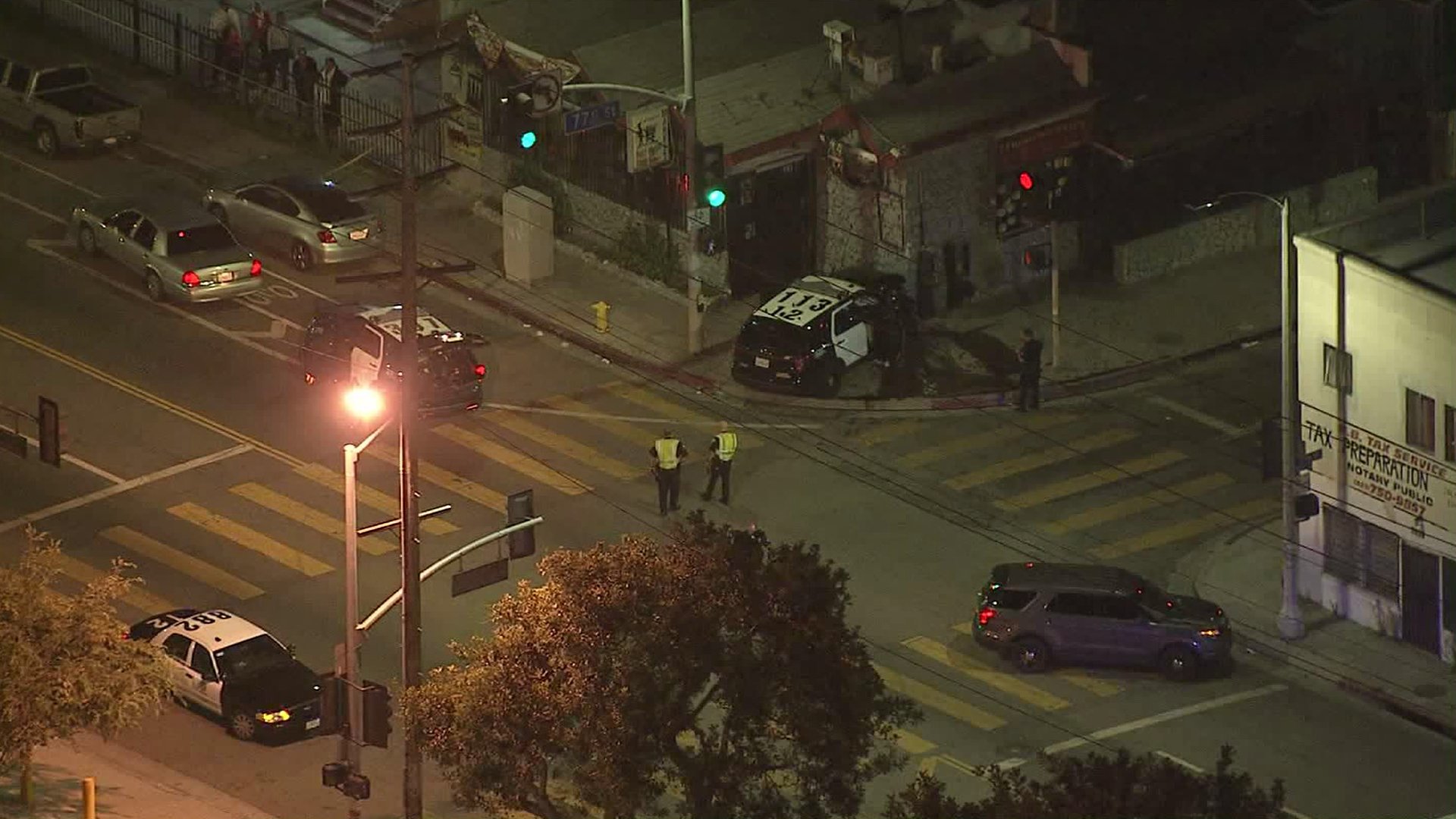 2 stolen police cars crash after pursuit in South L.A.; 2 teens in ...